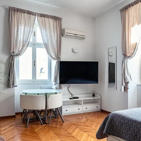 Martini - Bacvice Apartament