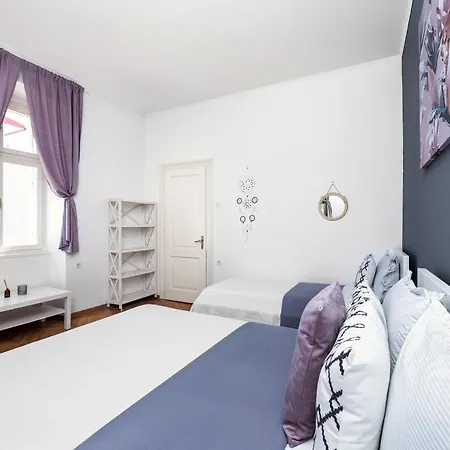 Apartment Martini - Bacvice